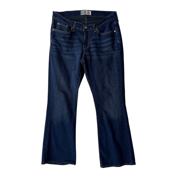 Levi’s Signature Curvy Bootcut Women’s Jeans 12S Dark Wash - Picture 1 of 5